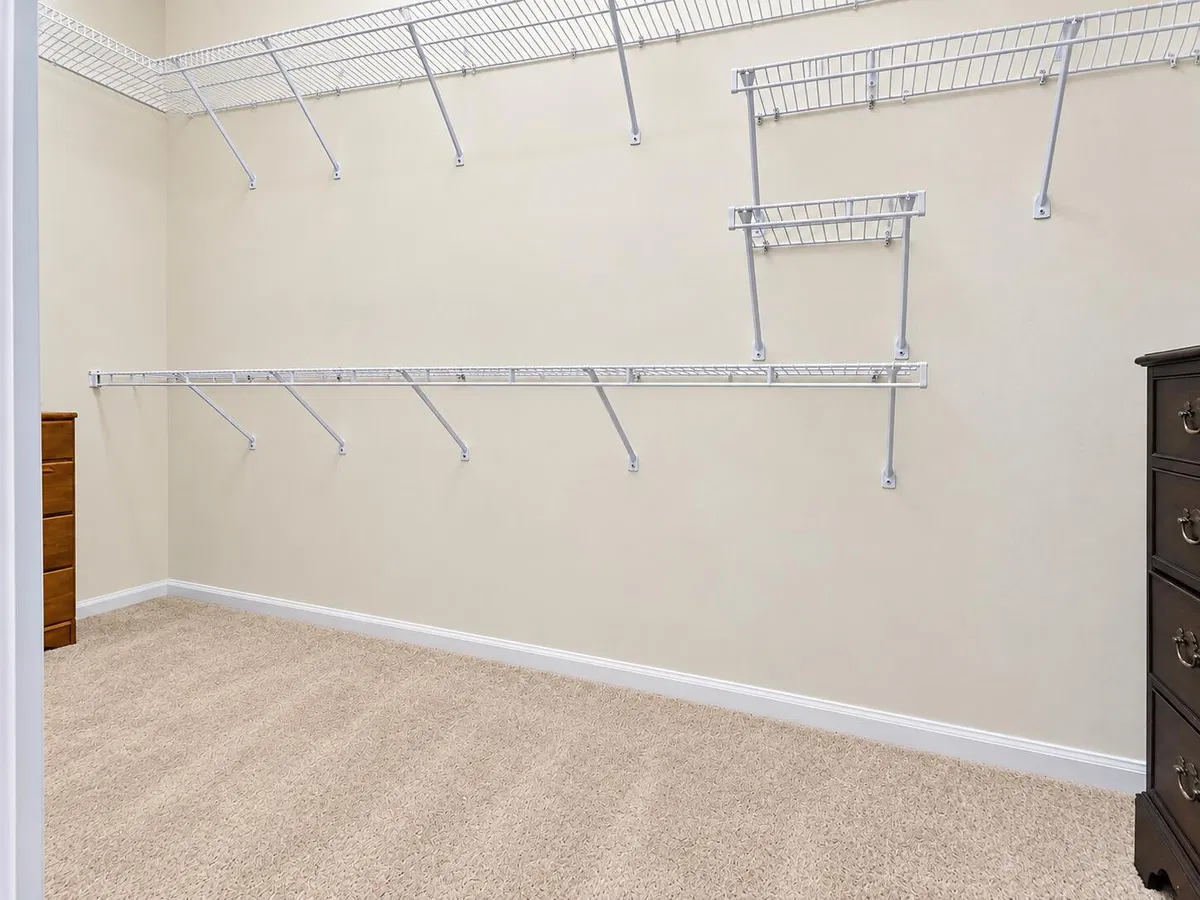 Residence photo 16
