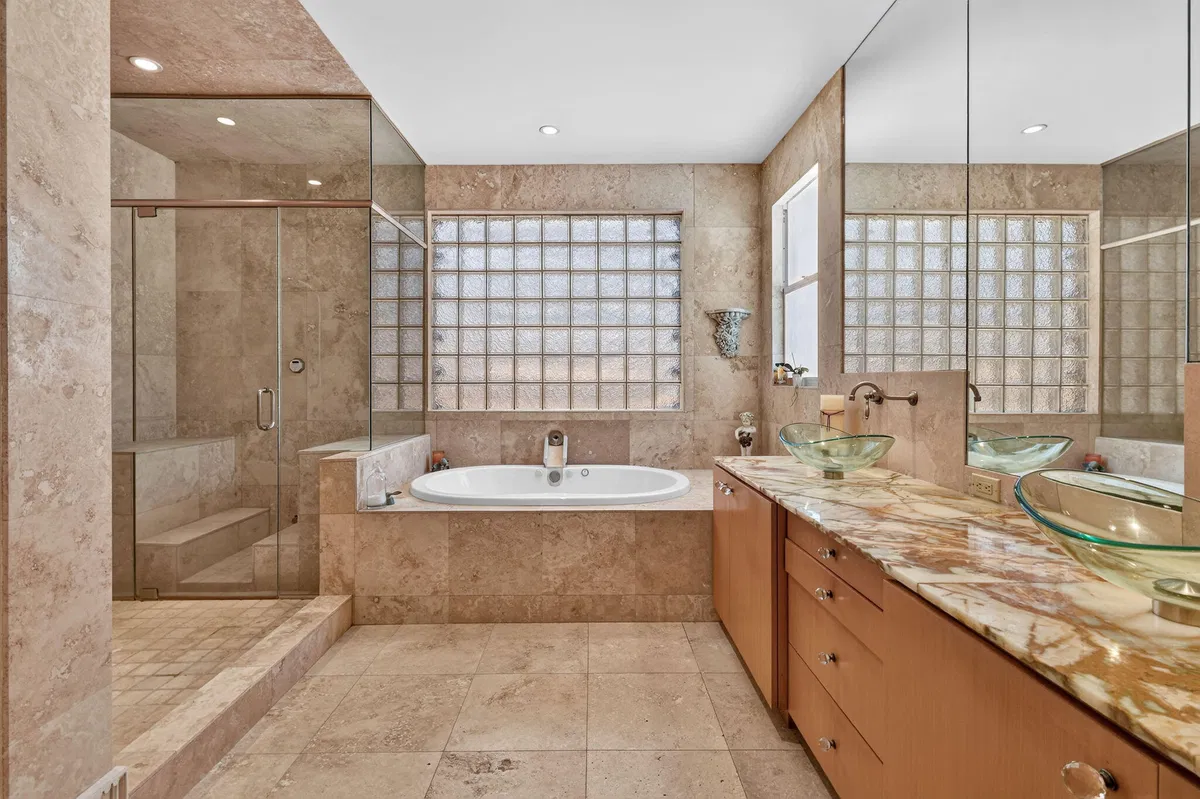 North Palm Beach Country Club Residence photo 28