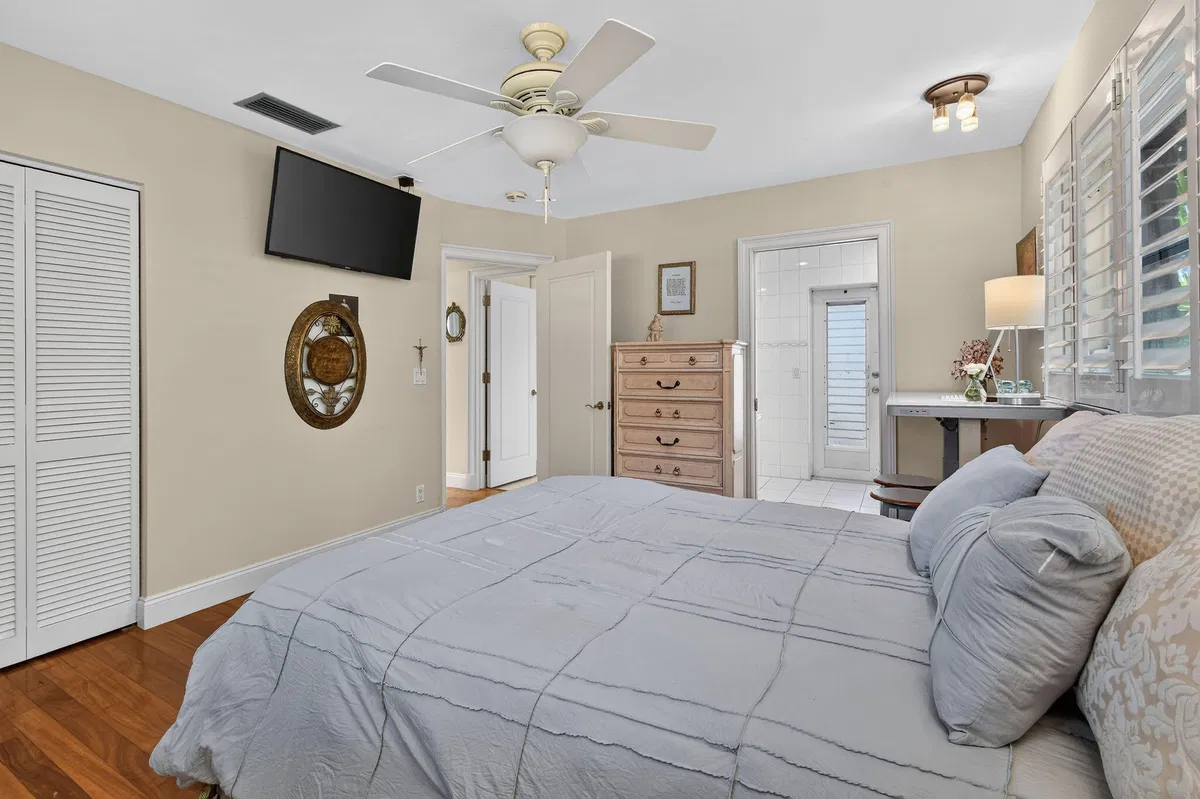 North Palm Beach Country Club Residence photo 34