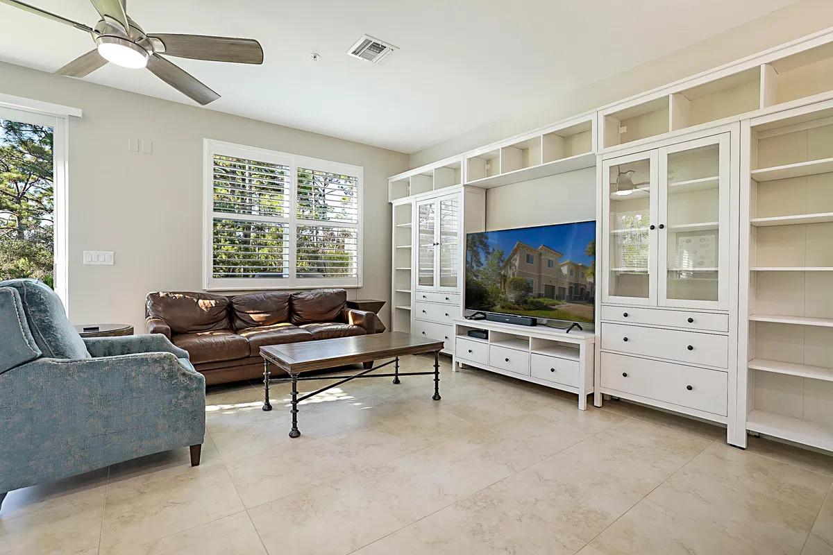 Residence photo 13