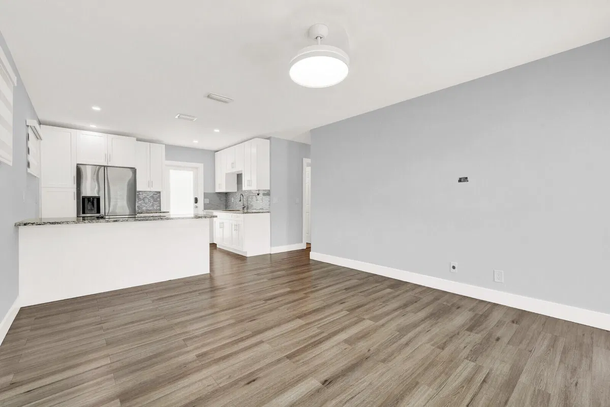 Residence photo 31