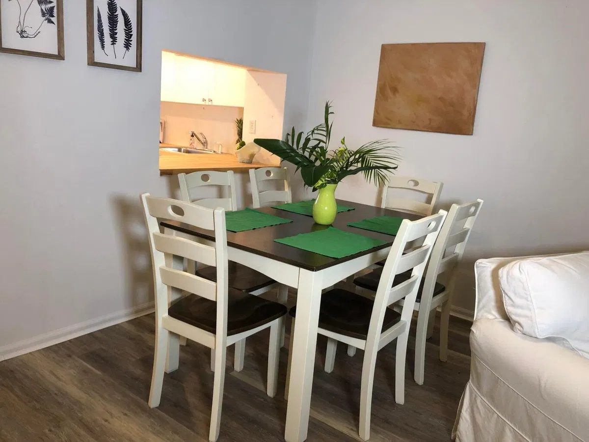 Unit 1023 photo 7