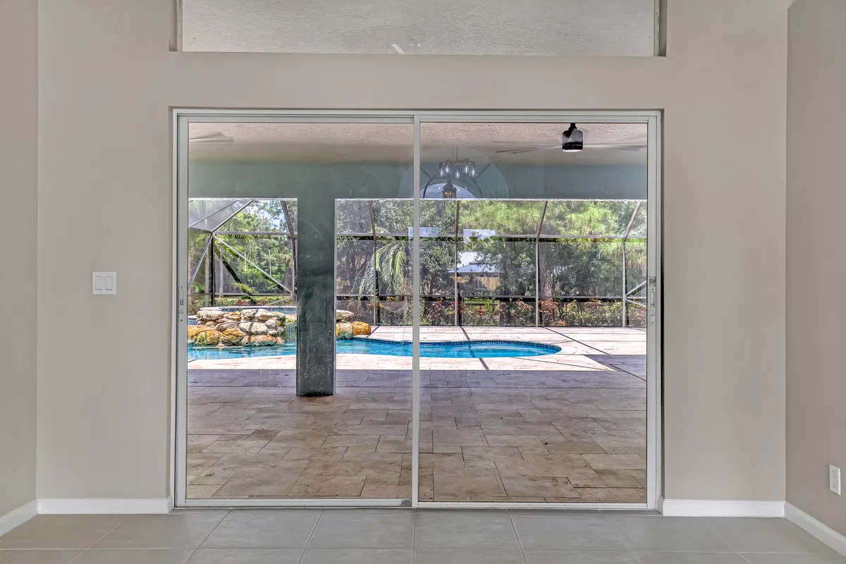 Residence photo 10