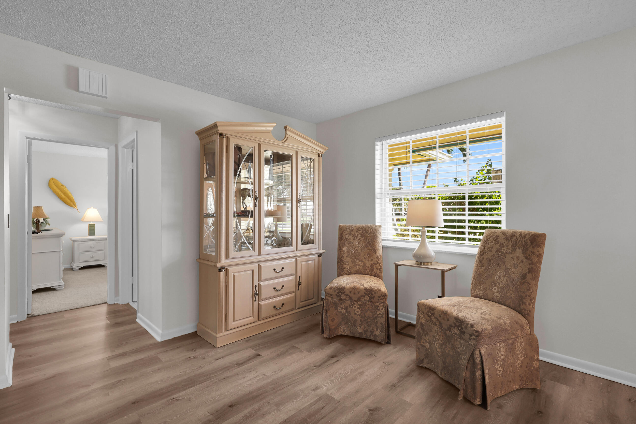Residence photo 7