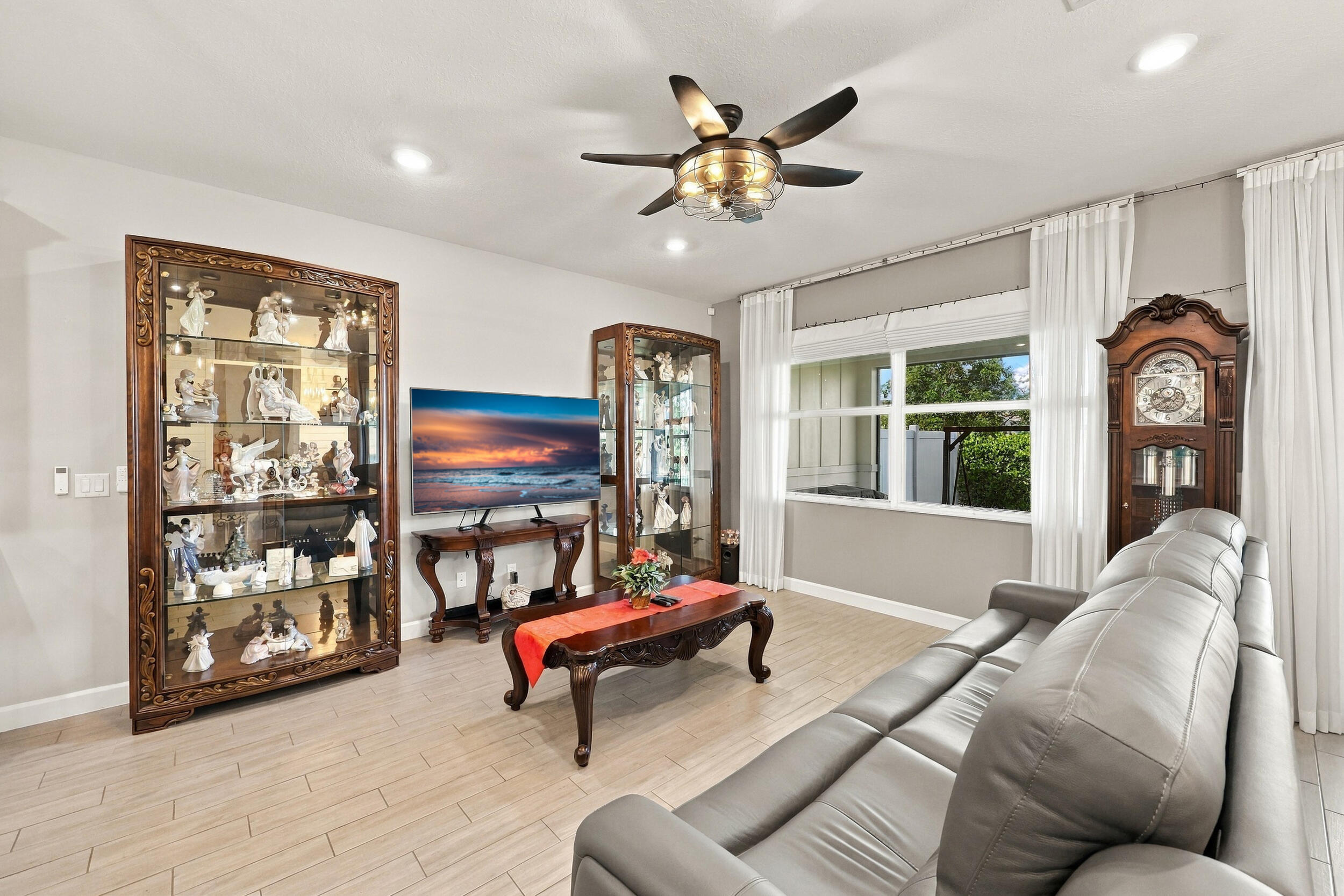Residence photo 19