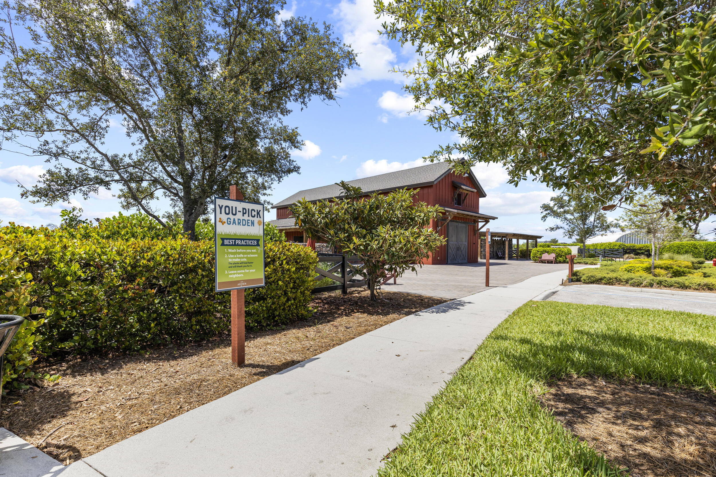 Residence photo 61