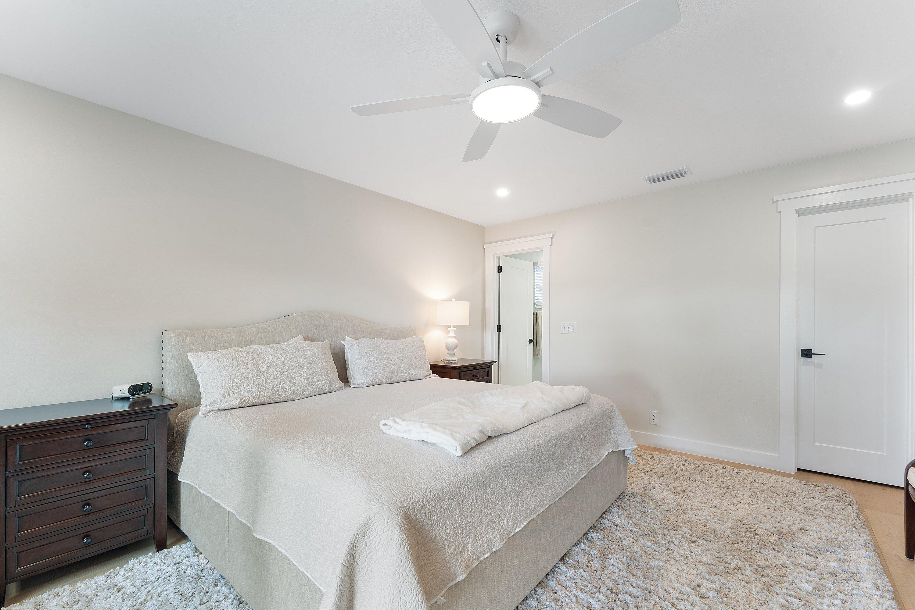 Eastpointe Country Club Residence photo 19