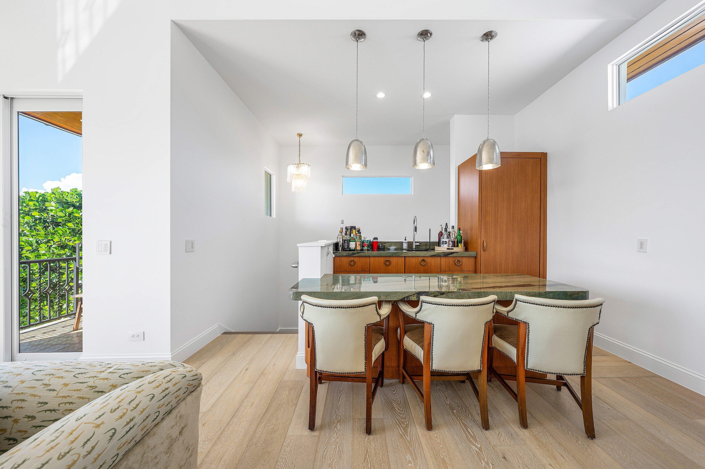  Residence photo 19