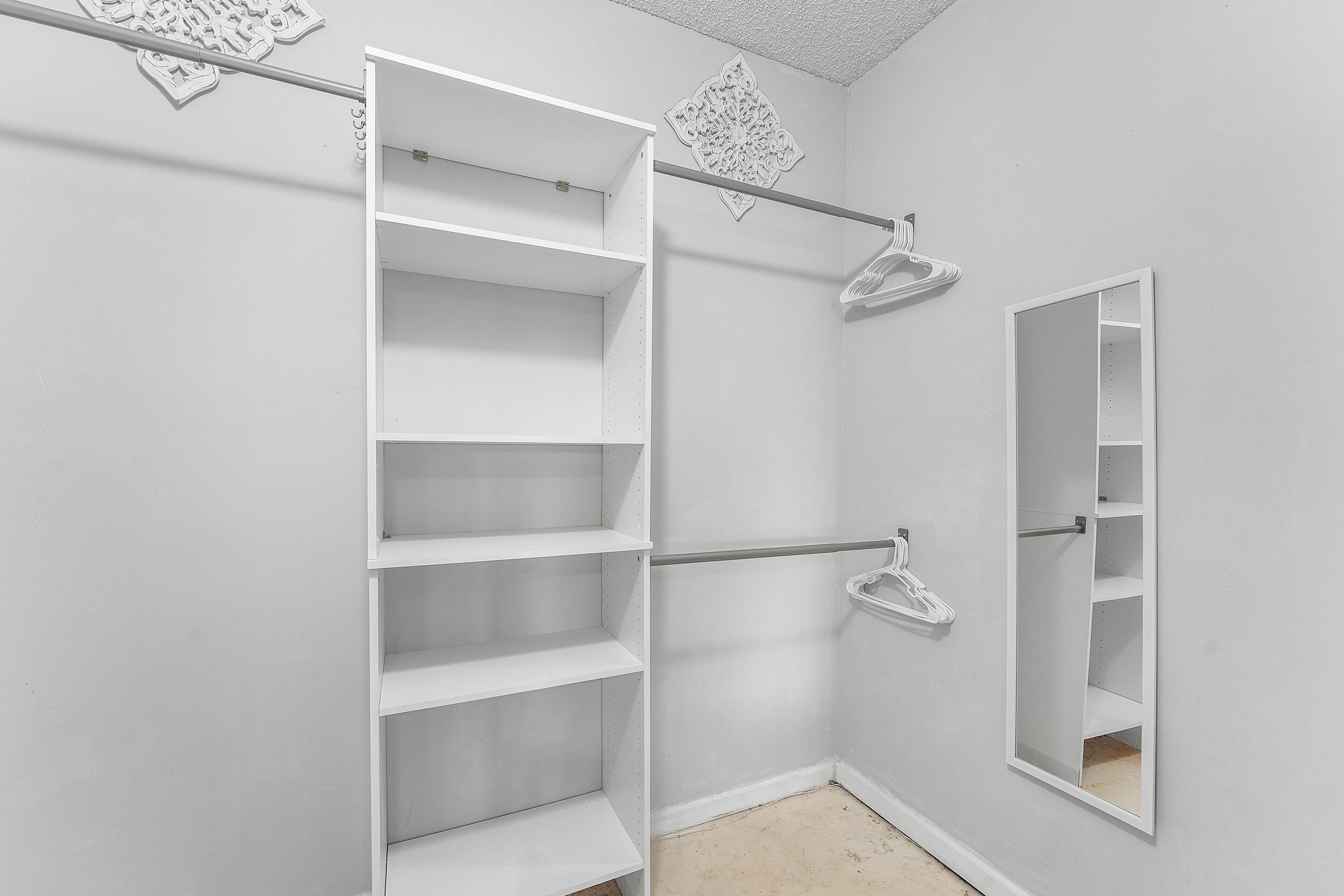 Residence photo 19