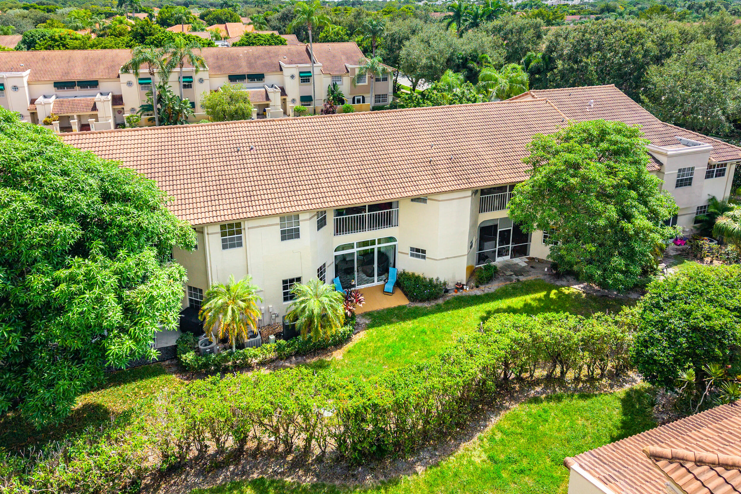 Residence photo 61