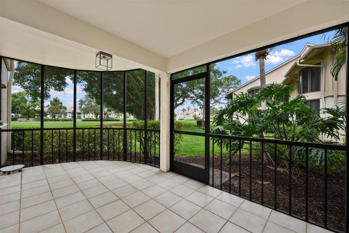 Jonathan's Landing Jupiter FL Unit 117 photo 37