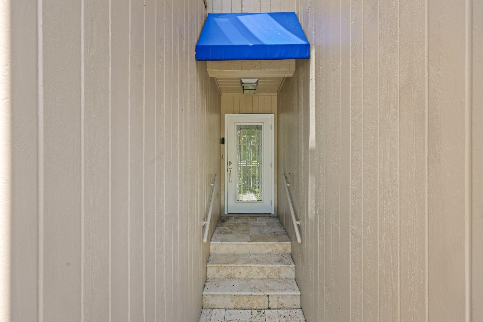  Residence photo 10