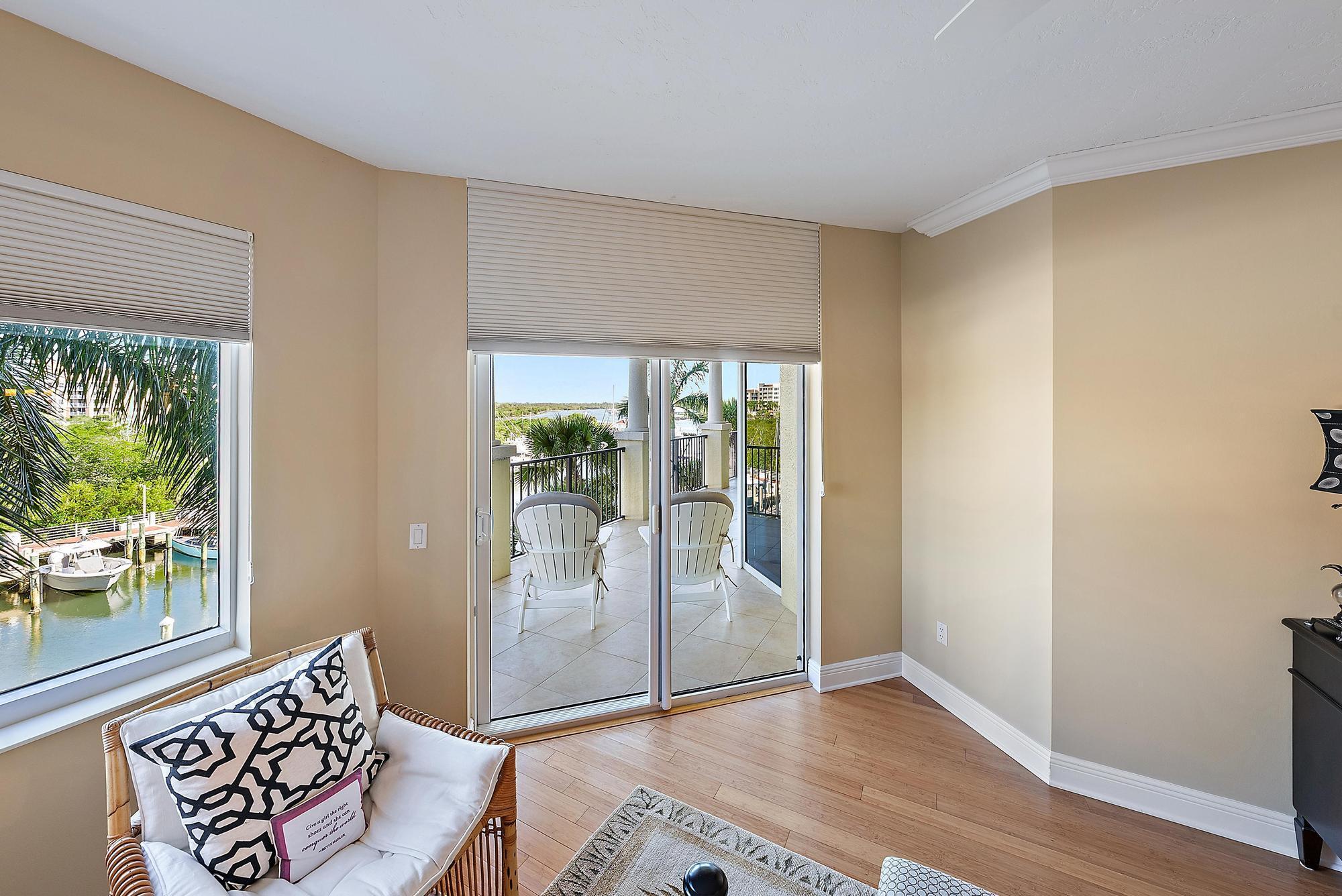 Jupiter Yacht Club Unit 305 photo 13