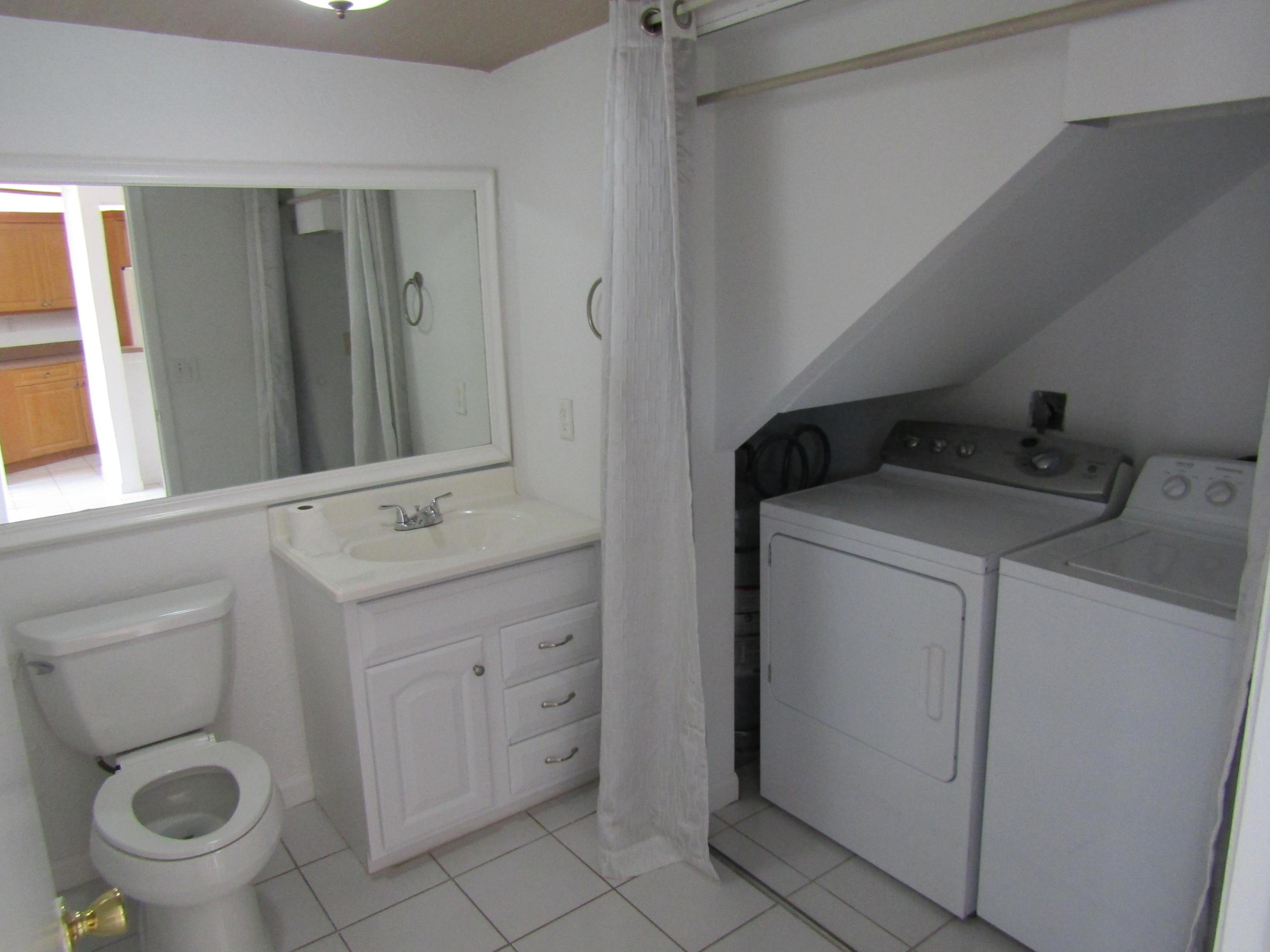 Unit A photo 13