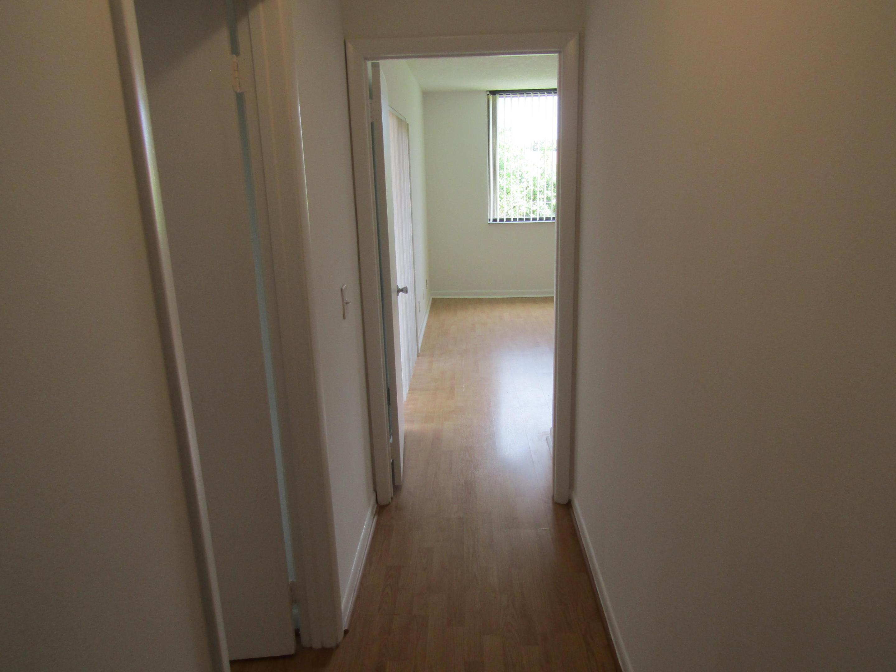 Unit A photo 16