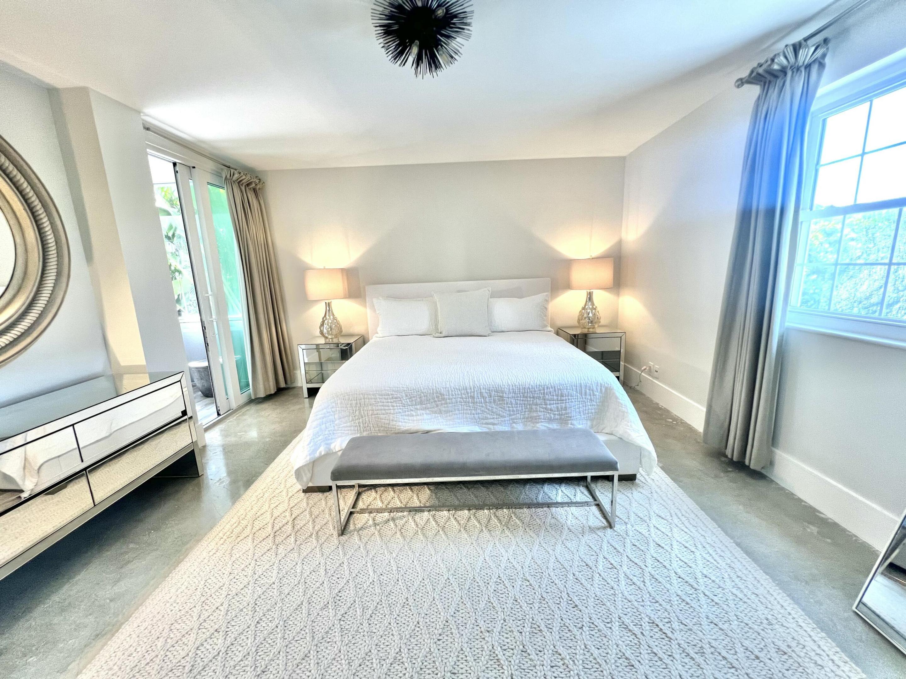 In-Town Palm Beach Unit 2 C photo 25