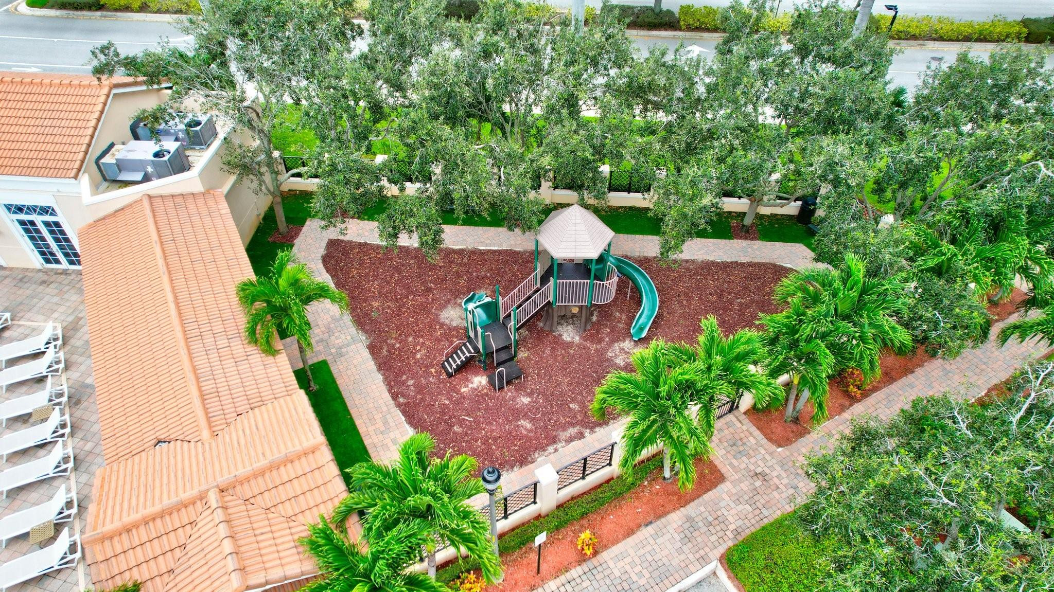  Residence photo 40
