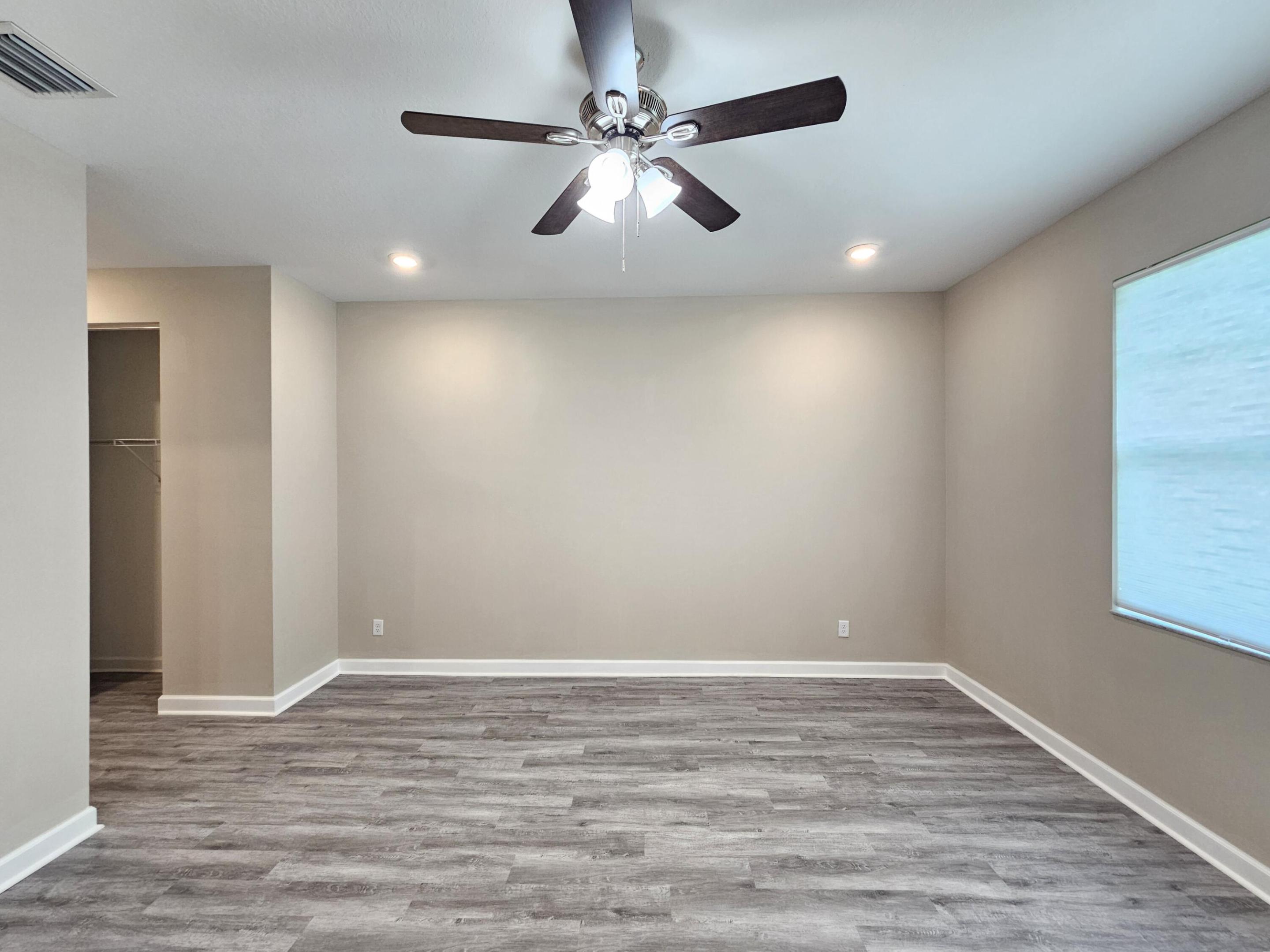 Residence photo 22