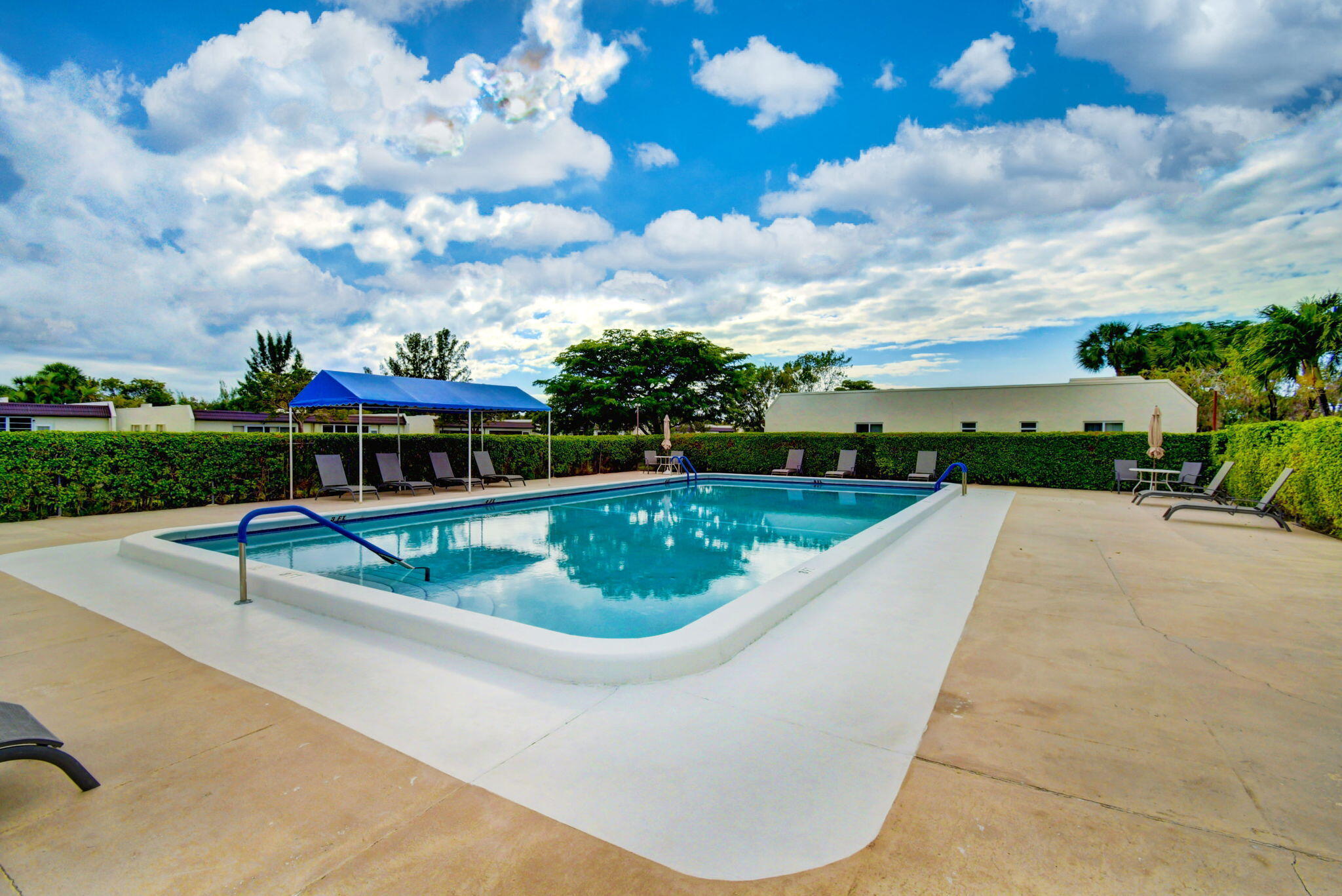  Residence photo 61