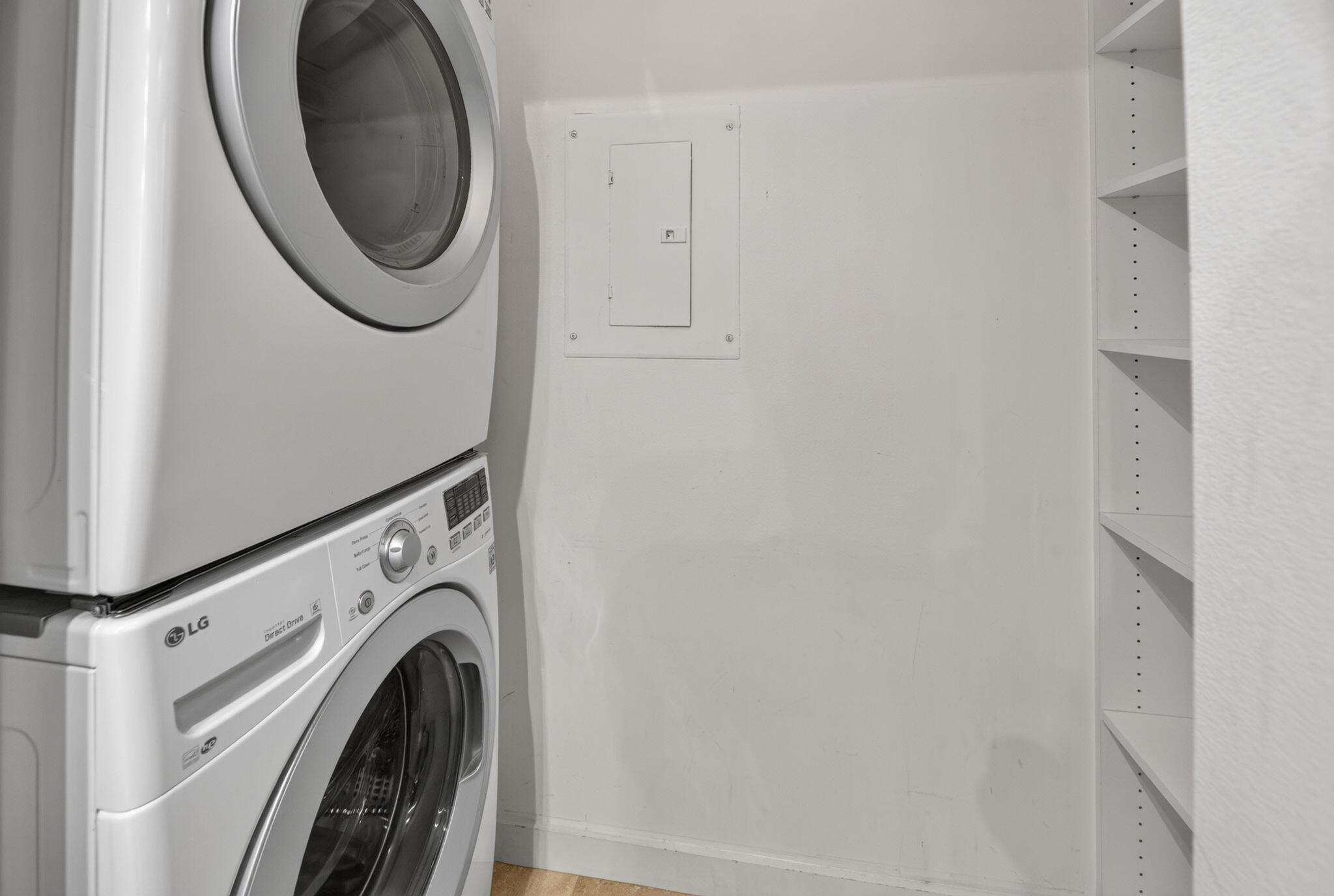 Unit 108 photo 19