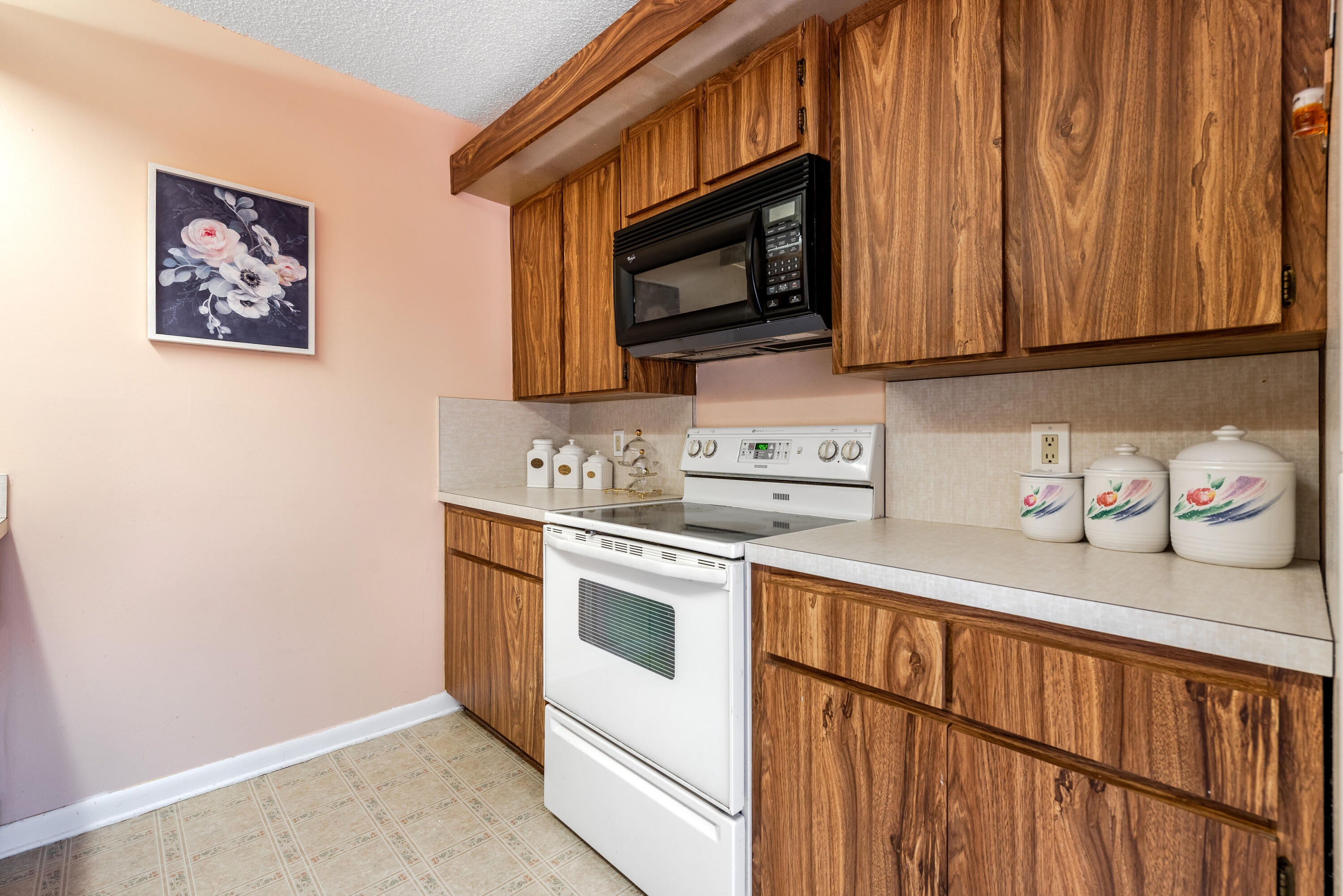 Residence photo 16