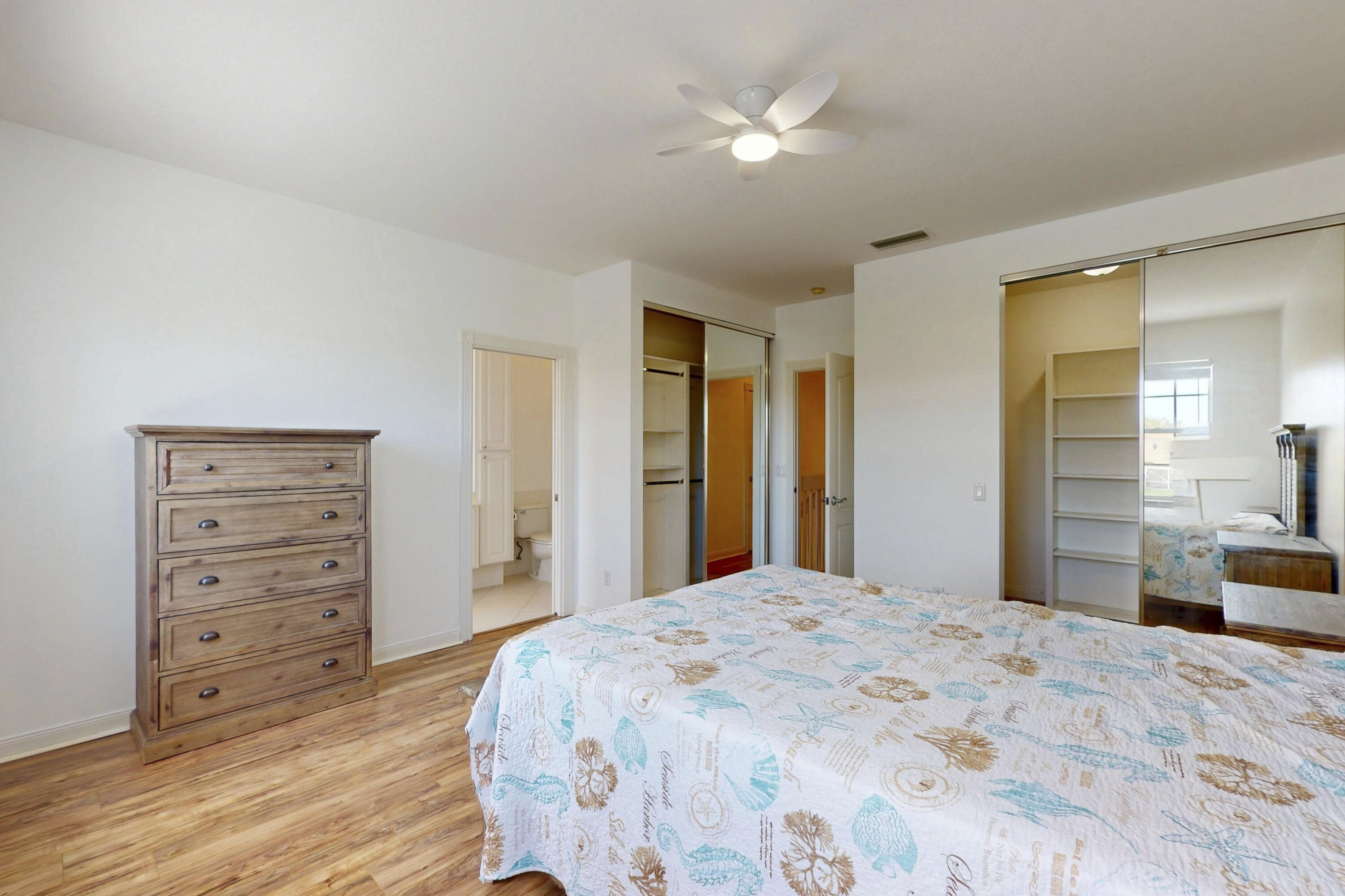 Residence photo 13
