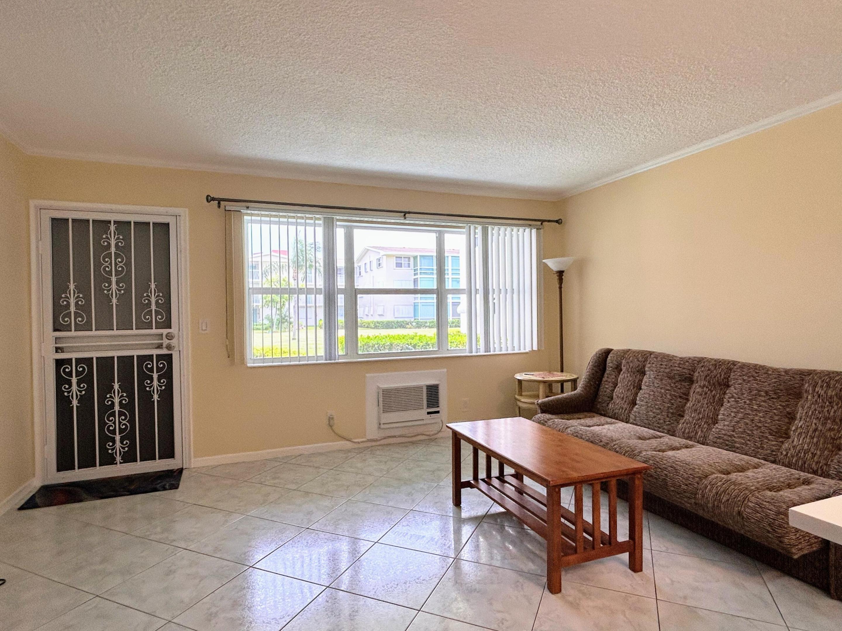  Unit 106 photo 7