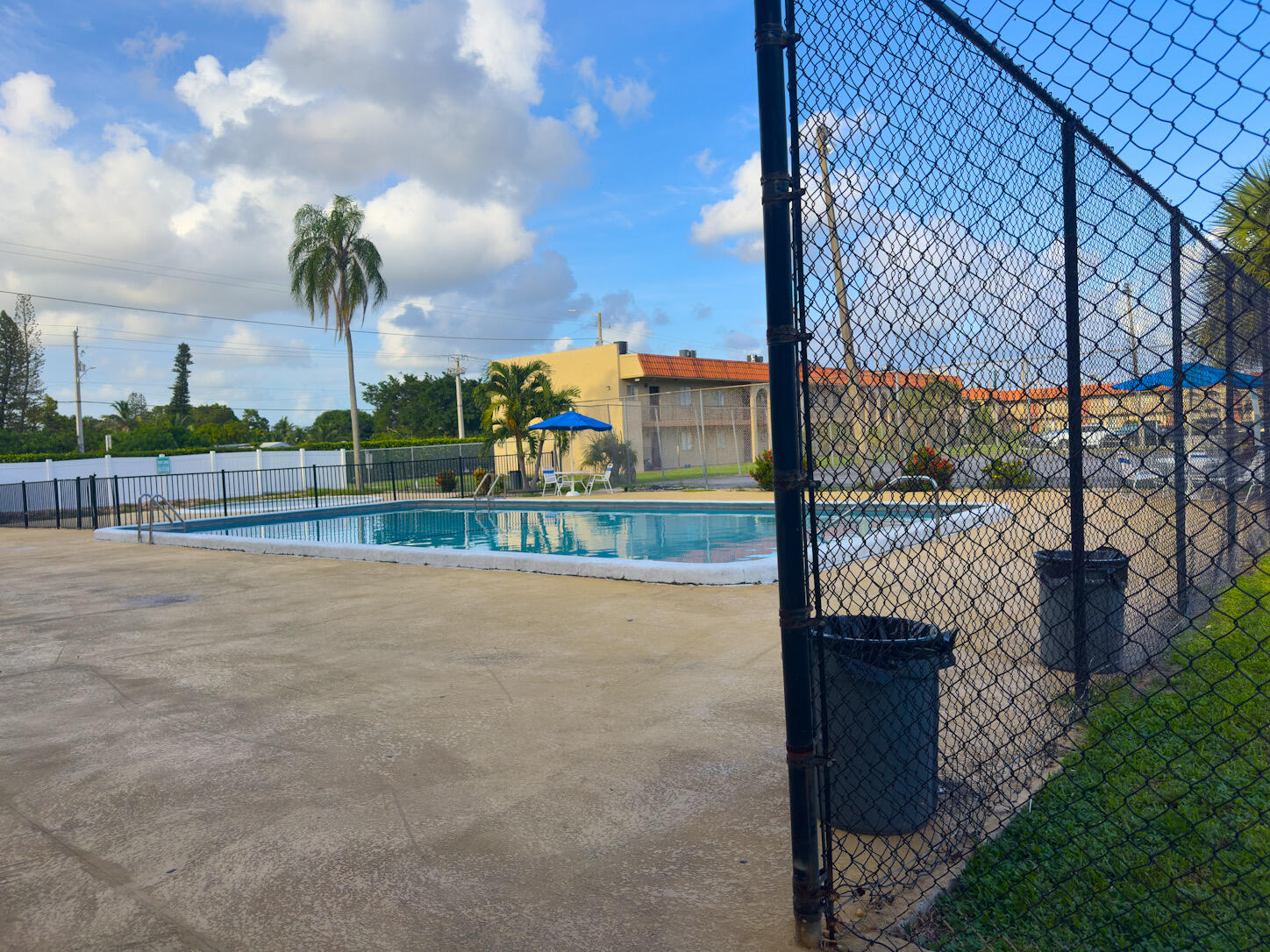 Unit 109 photo 22