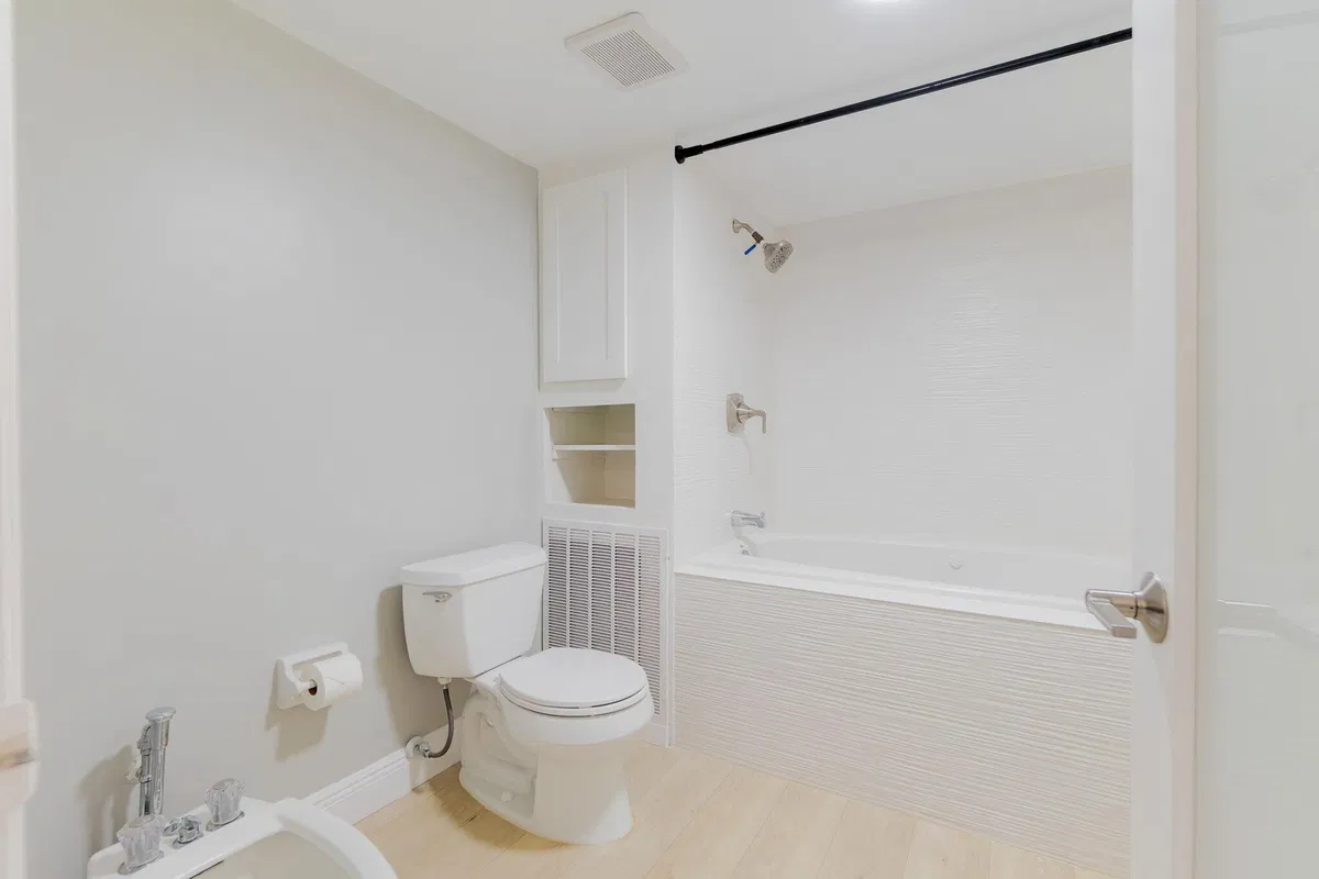 Unit 205n photo 49