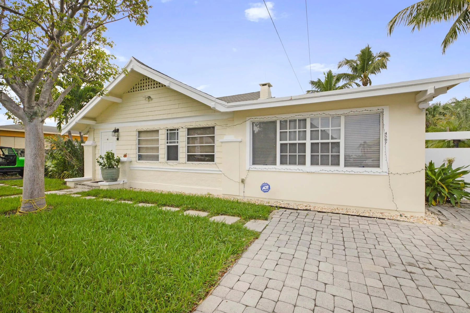 4507 N Flagler Drive, West Palm Beach, FL 33407
