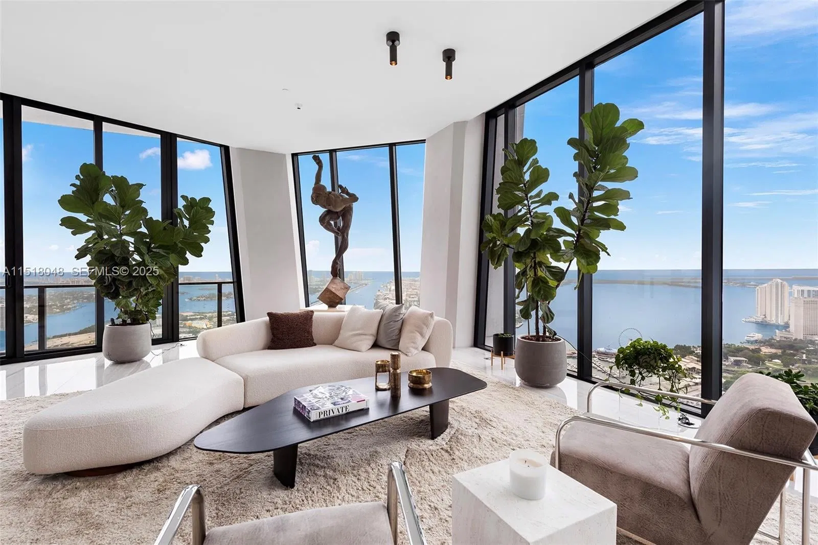 1000 Biscayne Boulevard 5501, Miami, FL 33132