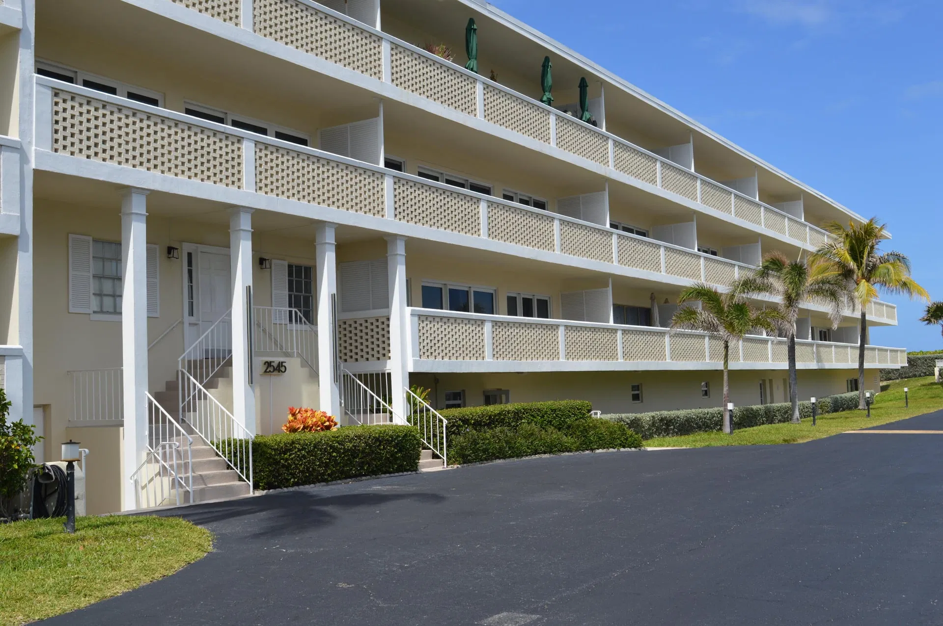 2545 S Ocean Boulevard #303 — photo 1