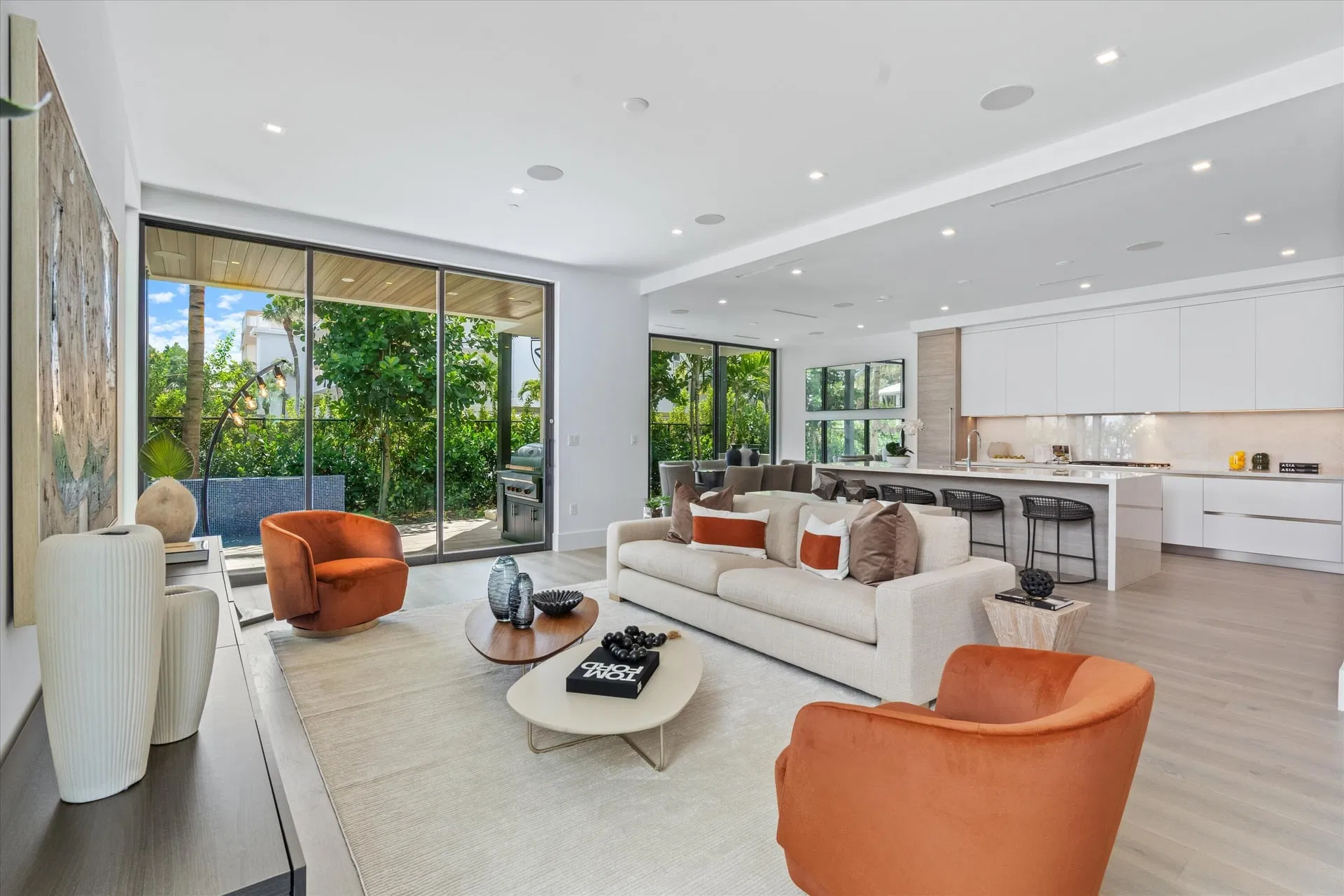 1068 Del Harbour Drive, Delray Beach, FL 33483