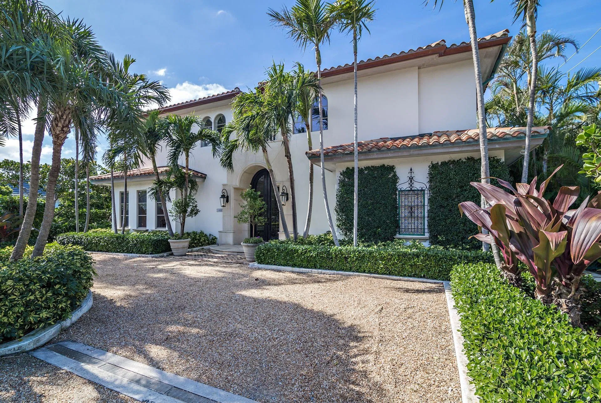 1066 N Ocean Boulevard — photo 1