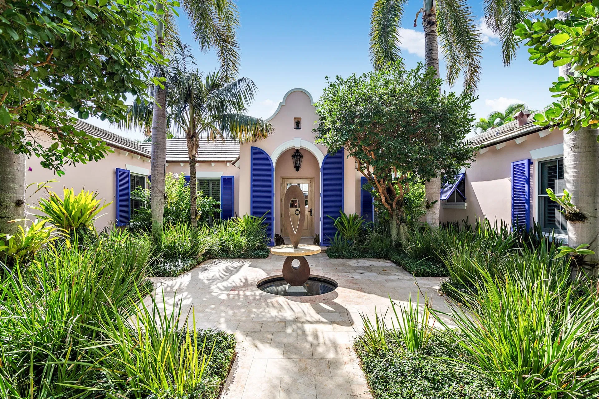 254 Tradewind Drive — photo 1