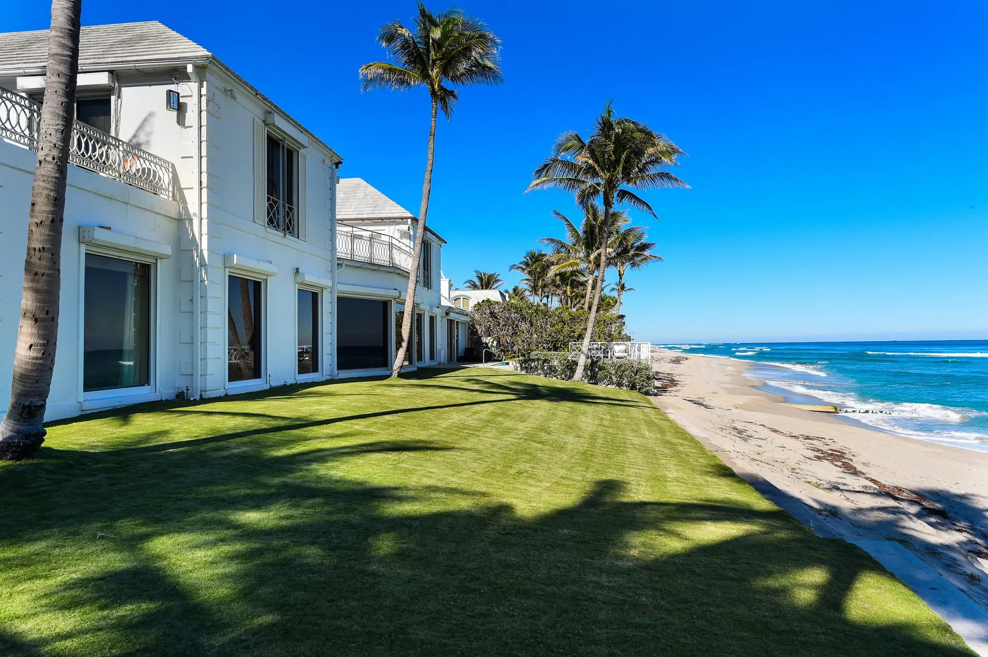 1125 S Ocean Boulevard — photo 1