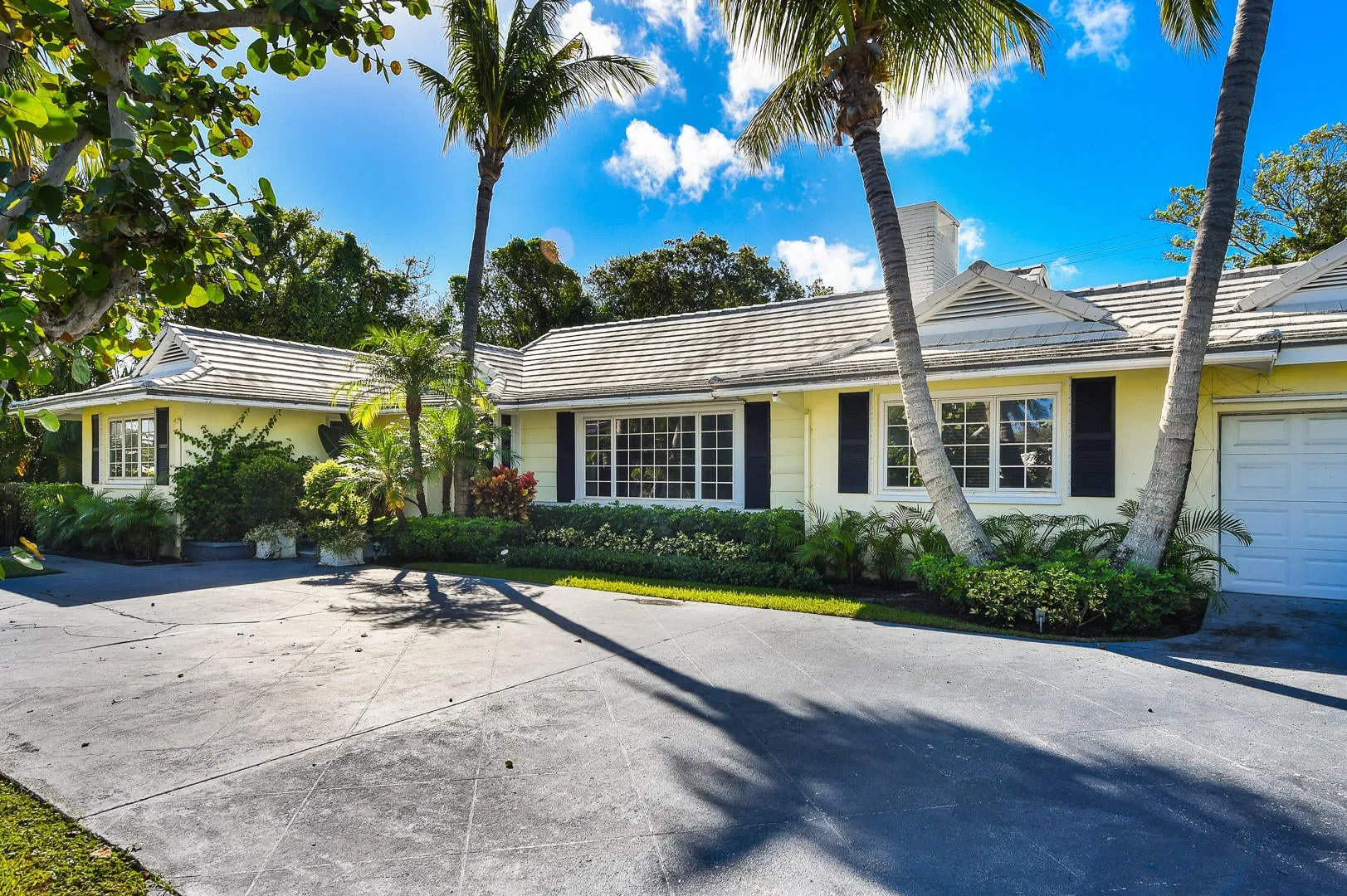 214 Plantation Road — photo 1