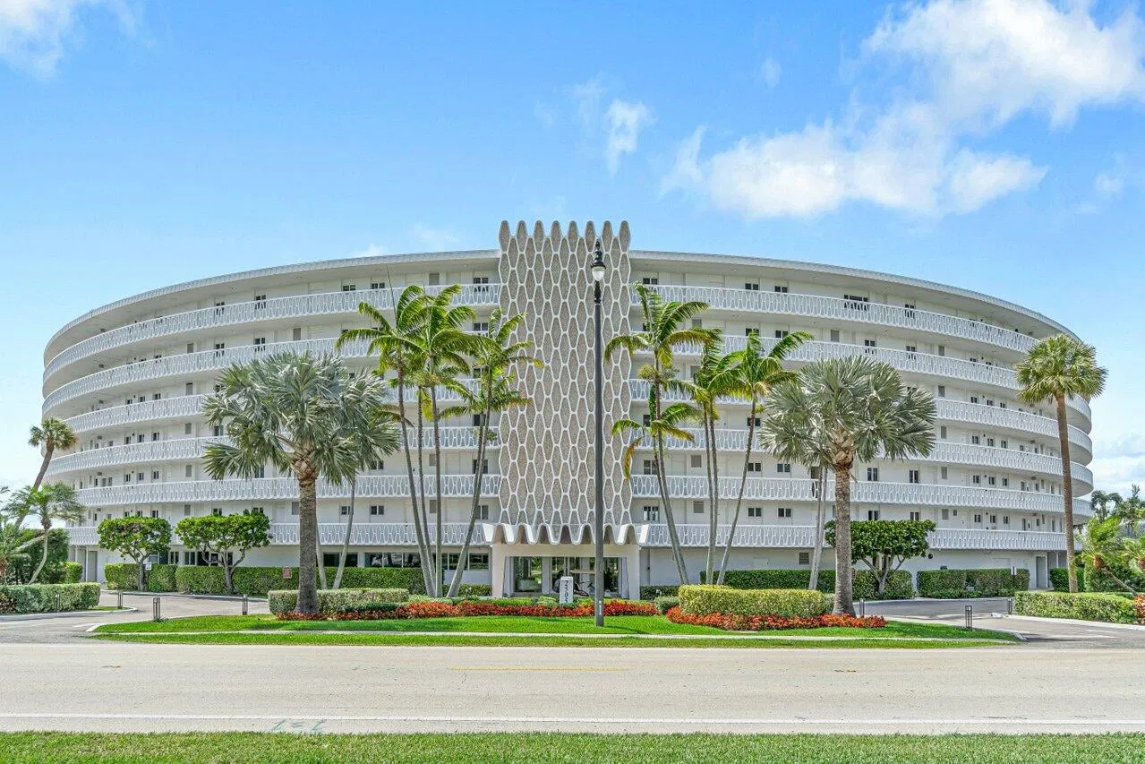 2505 S Ocean Boulevard #303 — photo 1