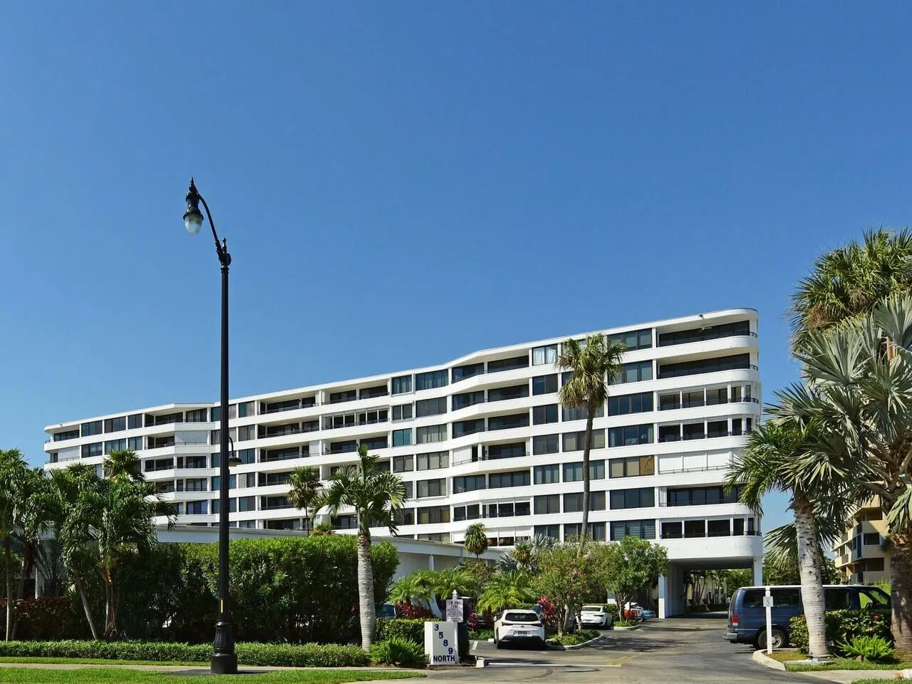 3589 S Ocean Boulevard #706 — photo 1