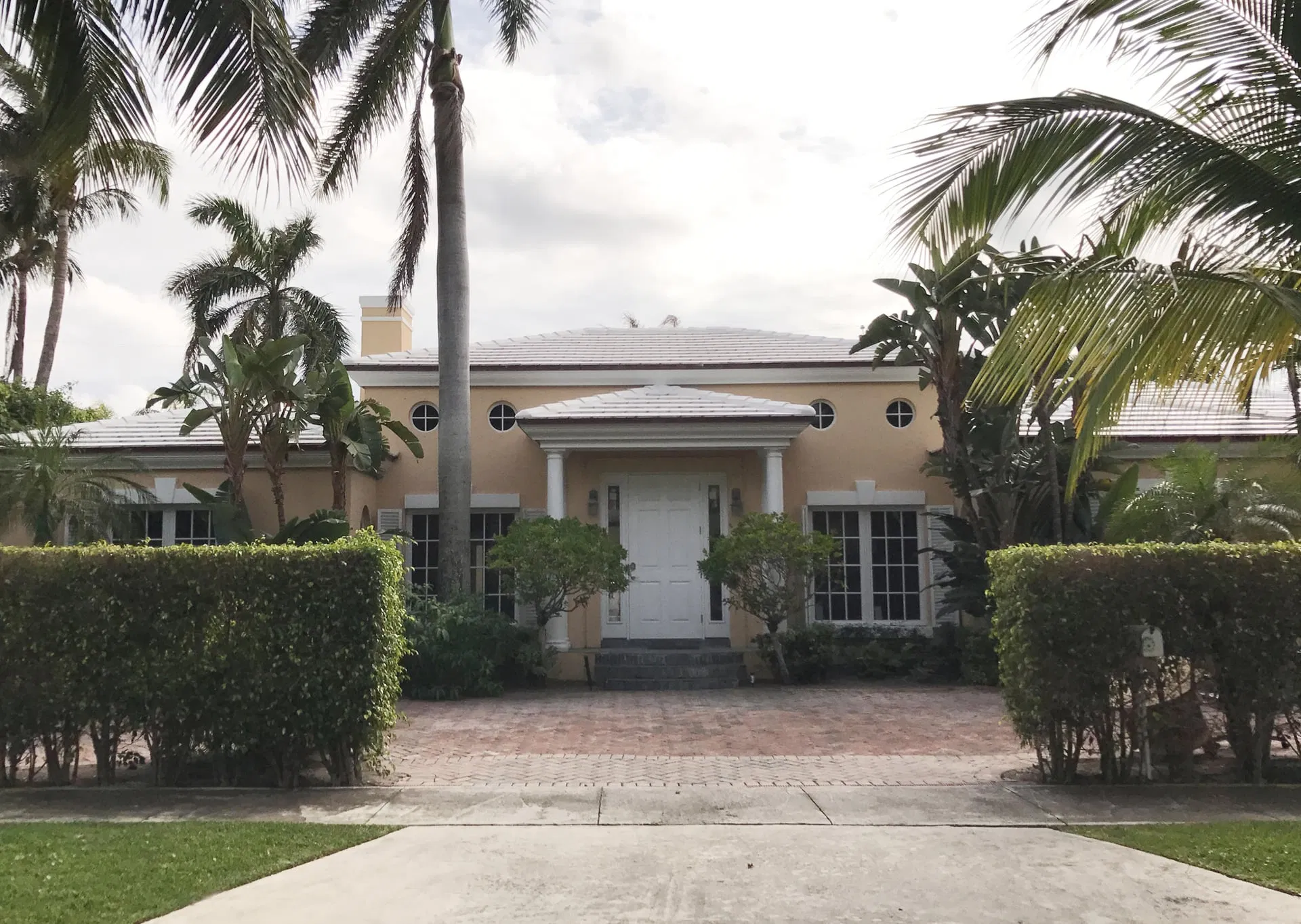 144 Seminole Avenue — photo 1