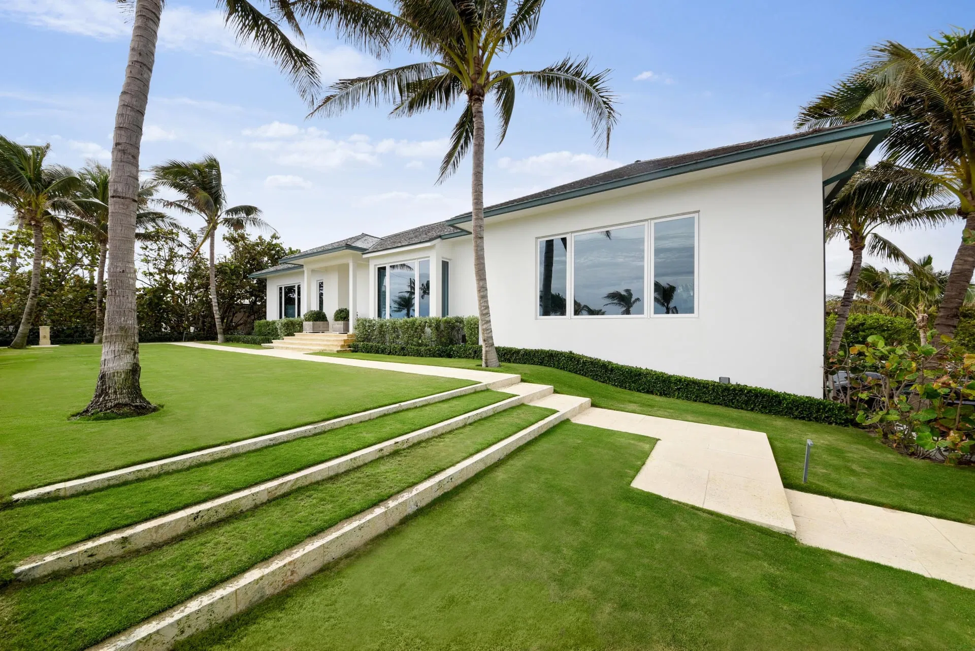 1214 N Ocean Boulevard — photo 1