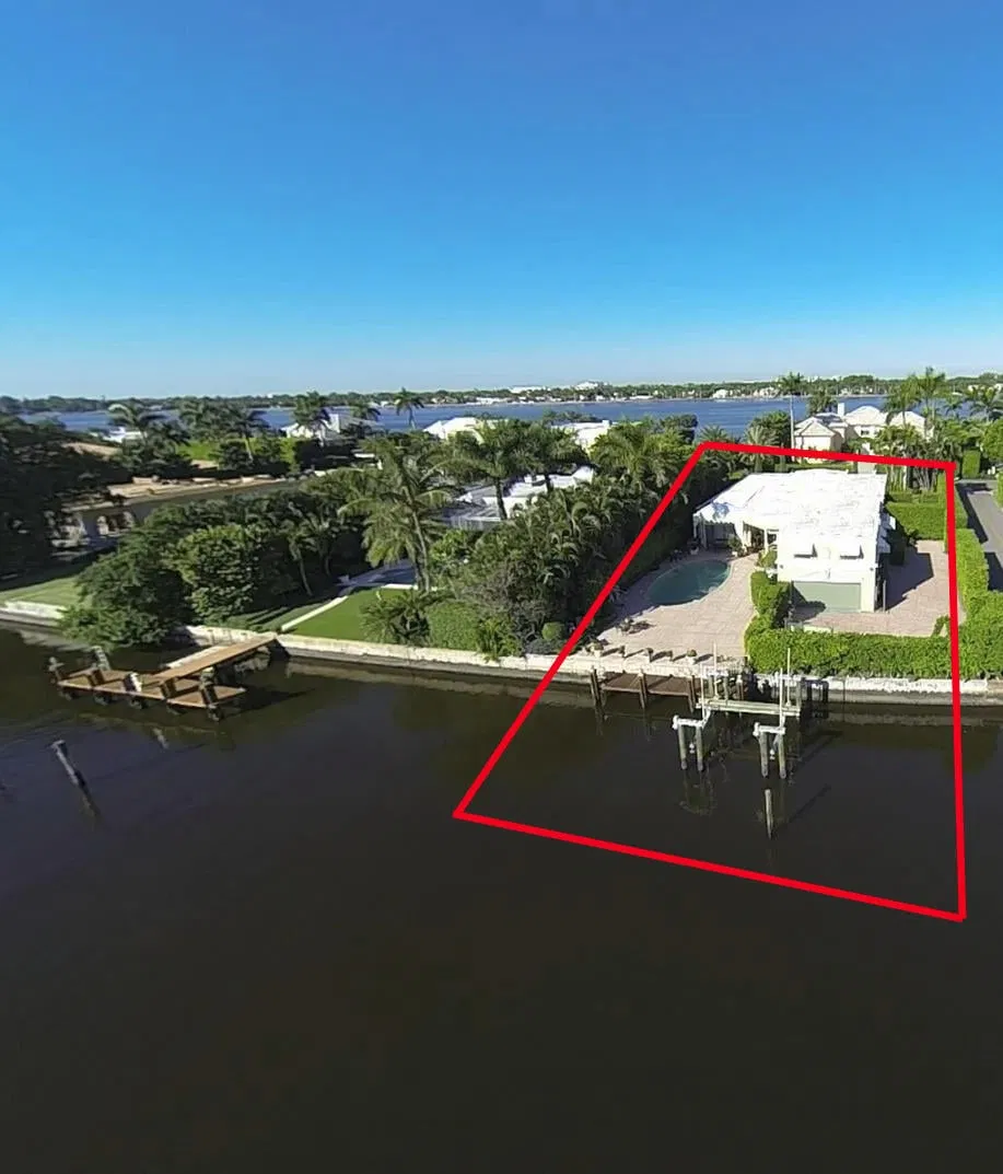 608 Island Drive — photo 1