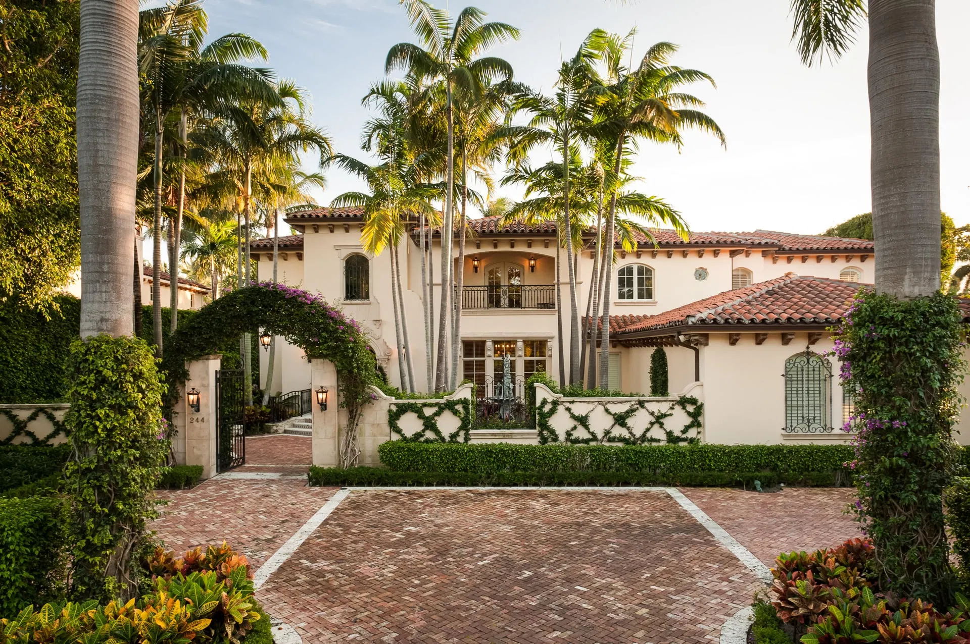 244 VIA LAS BRISAS — photo 1