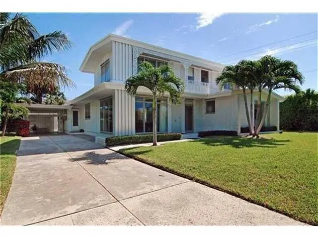 205 Jamaica Lane — photo 1