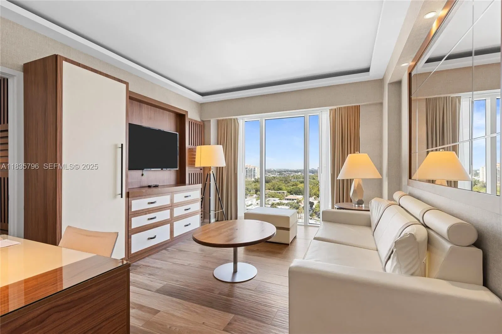 551 N Fort Lauderdale Beach Boulevard H1401, Fort Lauderdale, FL 33304
