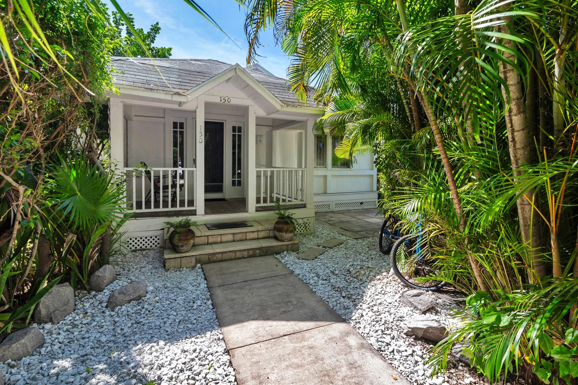 150 Australian Avenue #Cottage — photo 1