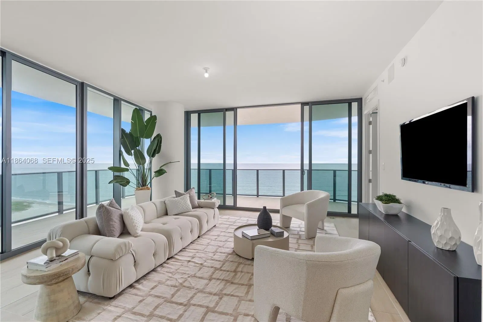 900 N Ocean Boulevard 1106, Pompano Beach, FL 33062