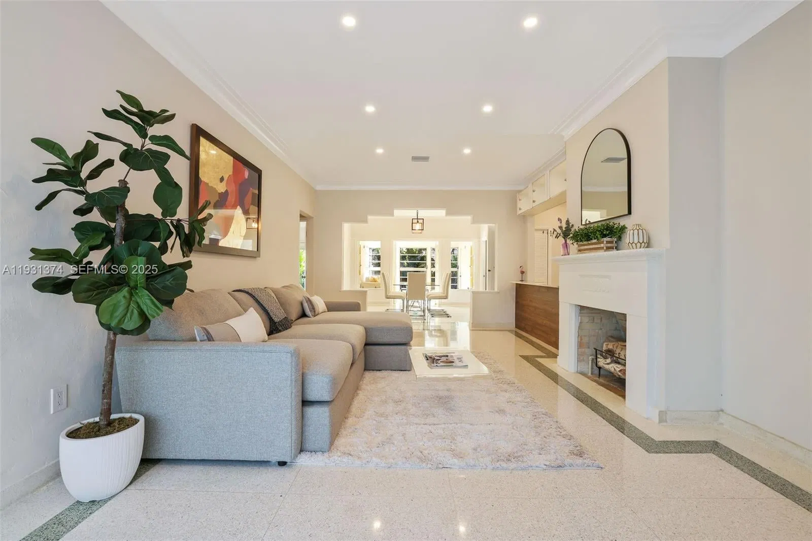 3760 Royal Palm Avenue, Miami Beach, FL 33140