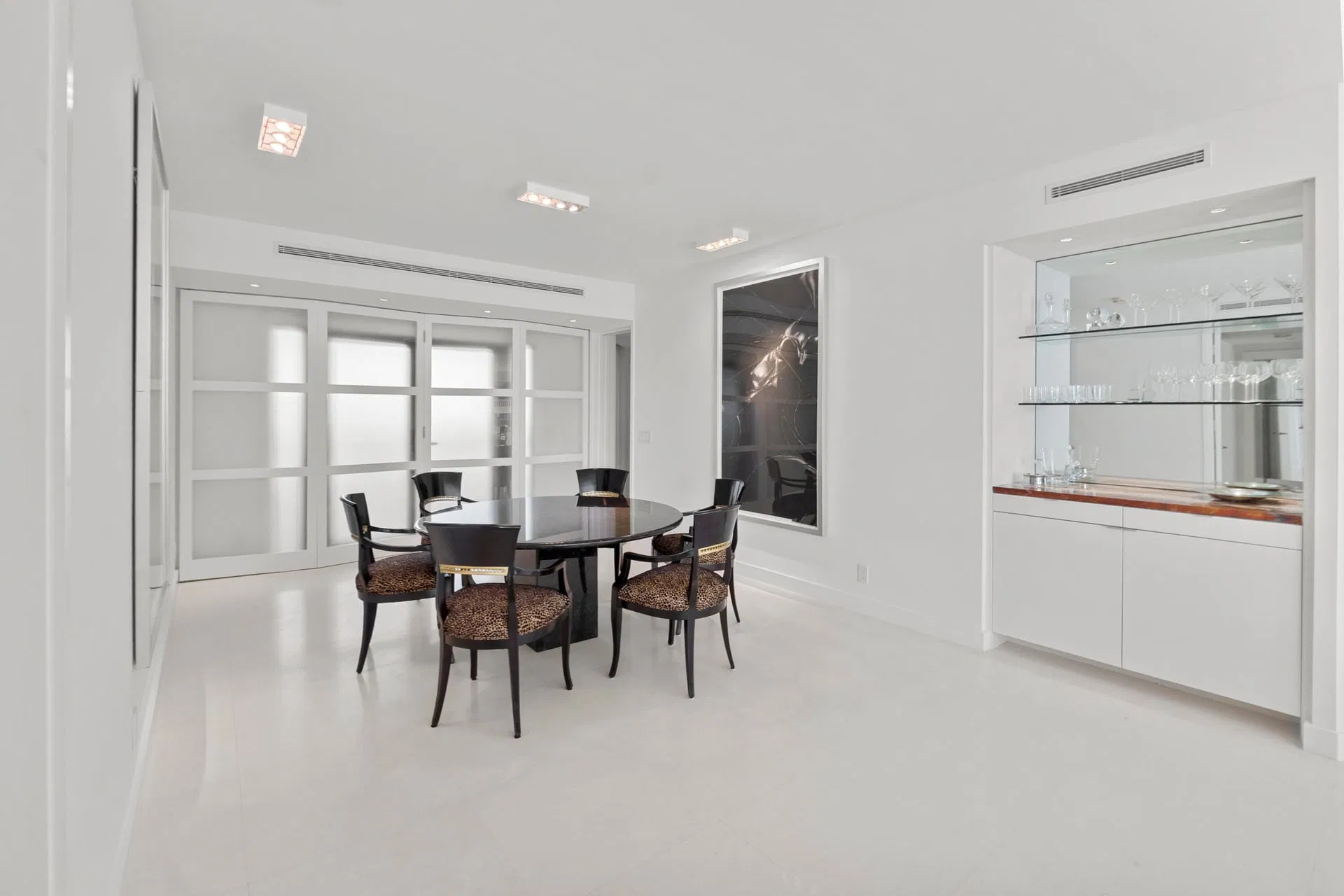200 Bradley Place #302 — photo 1