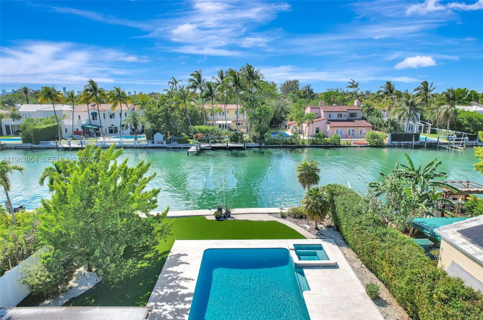 4560 Prairie Avenue, Miami Beach, FL 33140